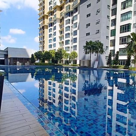 Homestay Arc Cozyhome Austin Hills 4-5Pax Johor Bahru Dış mekan fotoğraf