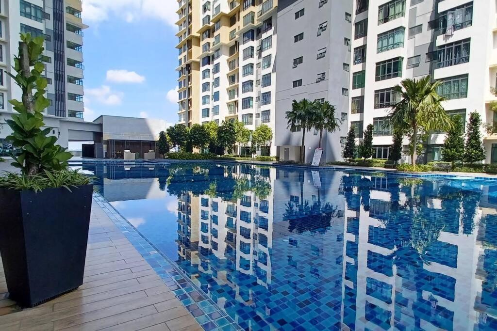 Homestay Arc Cozyhome Austin Hills 4-5Pax Johor Bahru Dış mekan fotoğraf