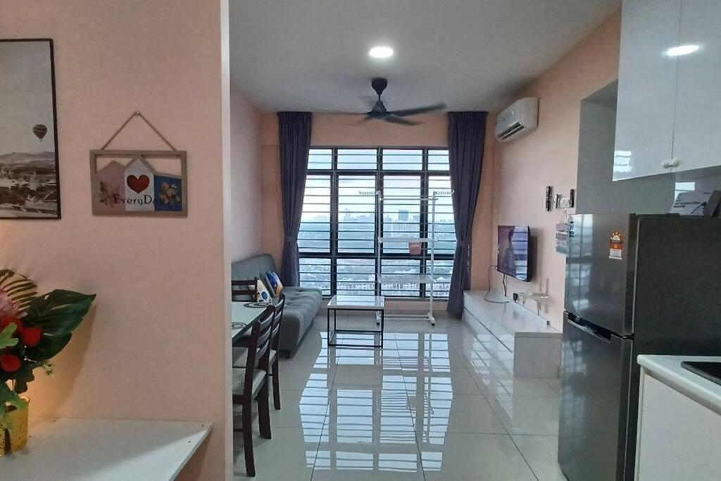Homestay Arc Cozyhome Austin Hills 4-5Pax Johor Bahru Dış mekan fotoğraf